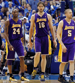Jerry West, Magic Johnson ‘Embarrassed’ By Lakers