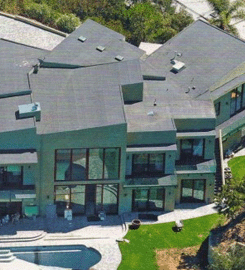 Rihanna’s  $7 Million Mansion 