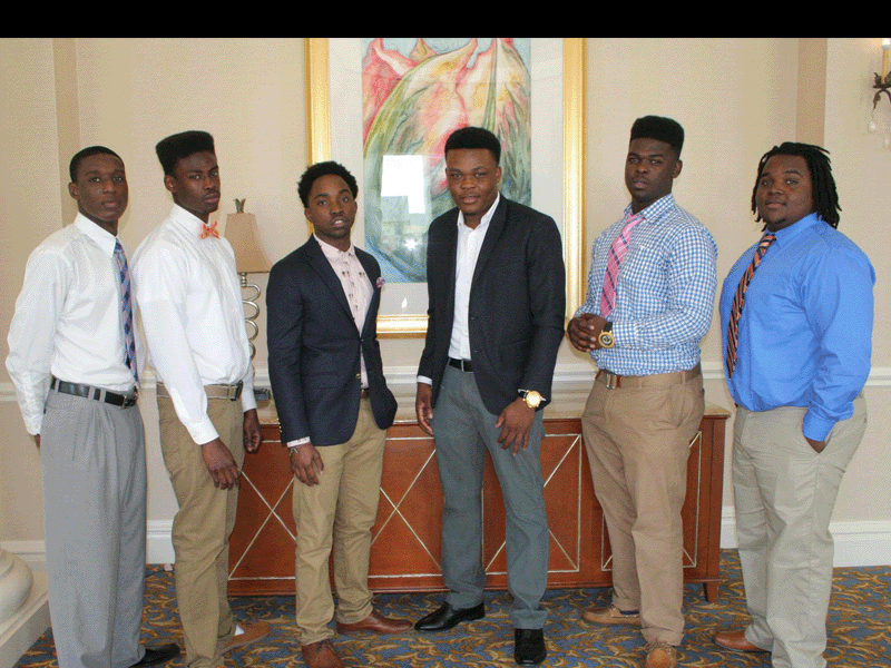 HUNDREDS ATTEND BLACK, BROWN AND C0LLEGE BOUND LUNCHEON