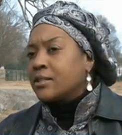 Khadijah Muhammad, Waitress With Financial Troubles, Receives $1,075 Tip On $29.30 Bill