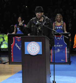 76ers Honor Allen Iverson
