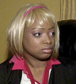Deaf Woman Robbed  At Detroit Gas Station