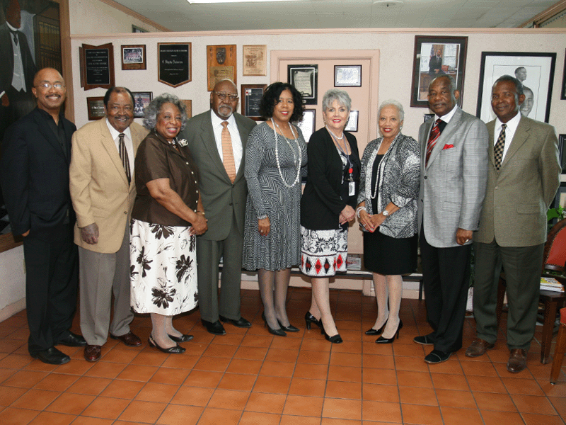 CHILDREN’S BOARD DIRECTOR AND BOARD CHAIR VISIT WITH EDITORIAL BOARD 