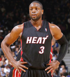 Dwyane Wade Staying With Miami Heat