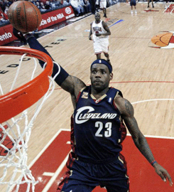 Lebron James Only Takes 2-Year Contract With Cavaliers