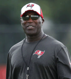 Tampa Bay Buccaneers Coach Lovie Smith Is Playing The Preseason By The Book