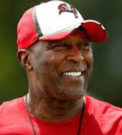 Bucs Hit The Road To Face The Saints