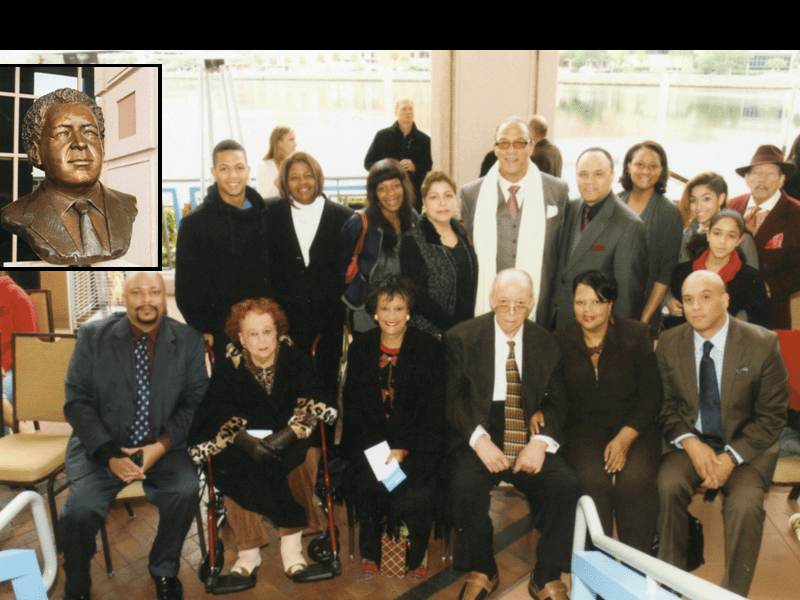 WHITE FAMILY MEMBERS ATTEND BUST UNVEILING