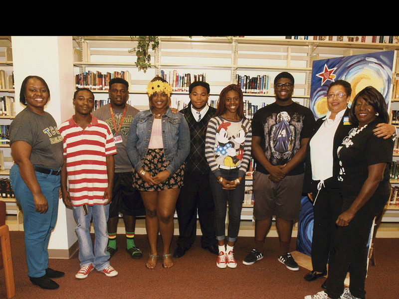 WALMART HIRES 27 MIDDLETON HIGH SCHOOL  STUDENTS