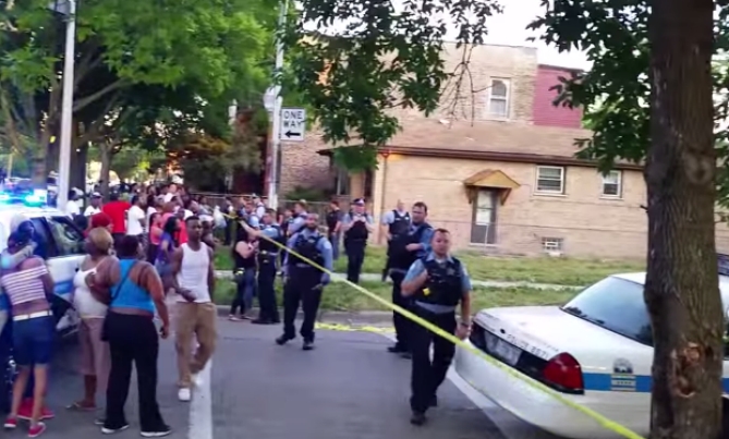 Chicago Residents Outraged After Crime Scene Car Removed With Dead Bodies Inside