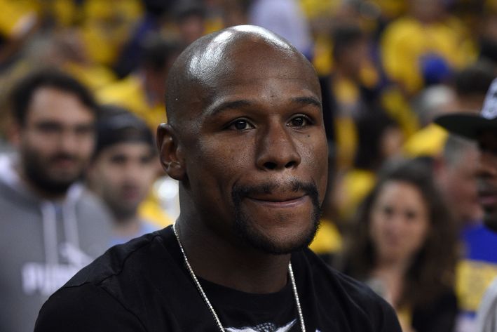 Report: Floyd Mayweather vs. Andre Berto will be on CBS on September 12th