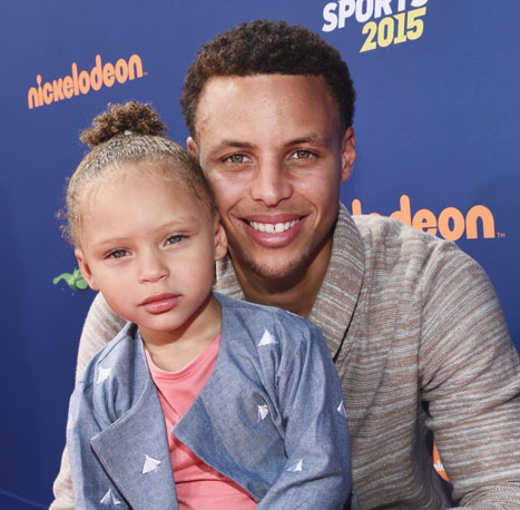 Stephen Curry's Daughter Riley Curry Steals The Show At 2015 Kids' Choice Sports Awards