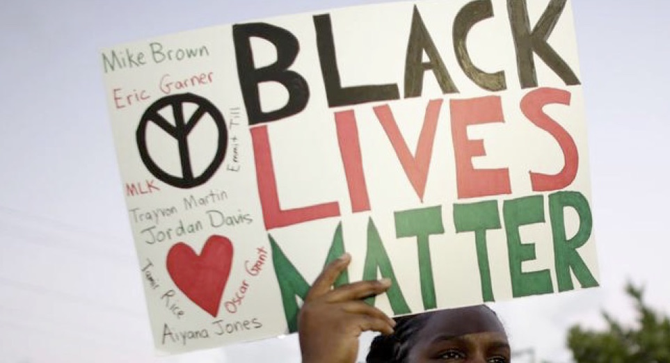 Hillary Clinton Meets With Black Lives Matter Activists