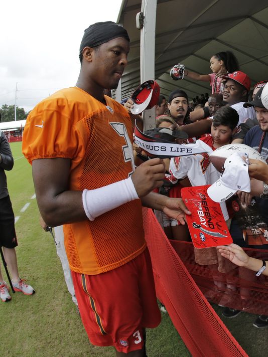 Jameis Winston Creates A Buzz At First Buccaneers Training Camp Appearance