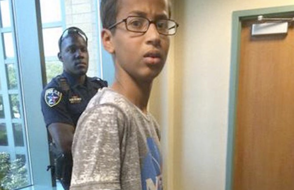 Police Knew Teen’s Clock Was Not Bomb