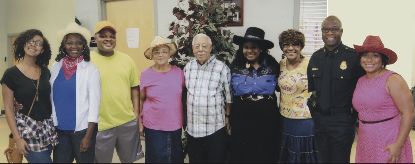 POLICE CHIEF ATTENDS FIRST  ‘BACK TO SCHOOL BONANZA’