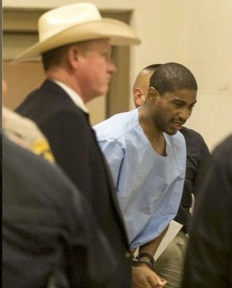 Former Officer Extradited To Face Charges In Murder Of Pregnant Girlfriend
