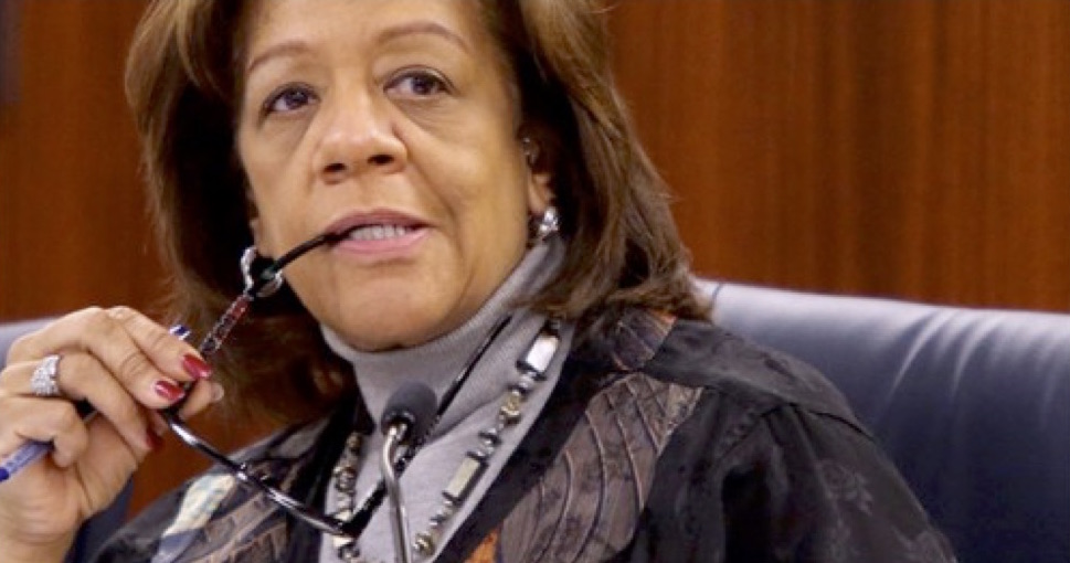 Ex-Chicago Schools Chief Pleads Guilty To $23 Million In Corruption And Fraud