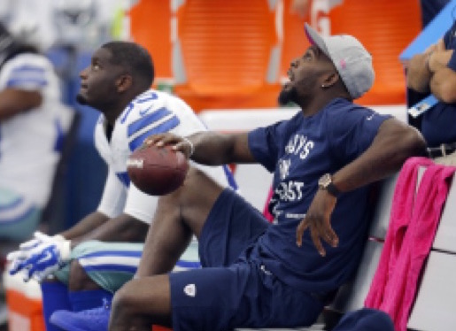 Dez Bryant Gets Stem Cell Shot To Help Heal Foot