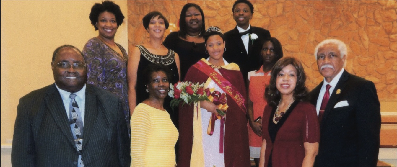 FUTURE MISS B-CU CROWNED