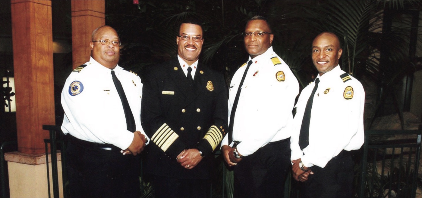 FIRE CHIEF HONORED AT ANNUAL  NAACP FREEDOM FUND BANQUET
