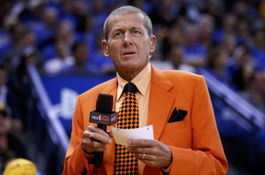 Veteran Sideline Broadcaster Given 3 To 6 Months To Live