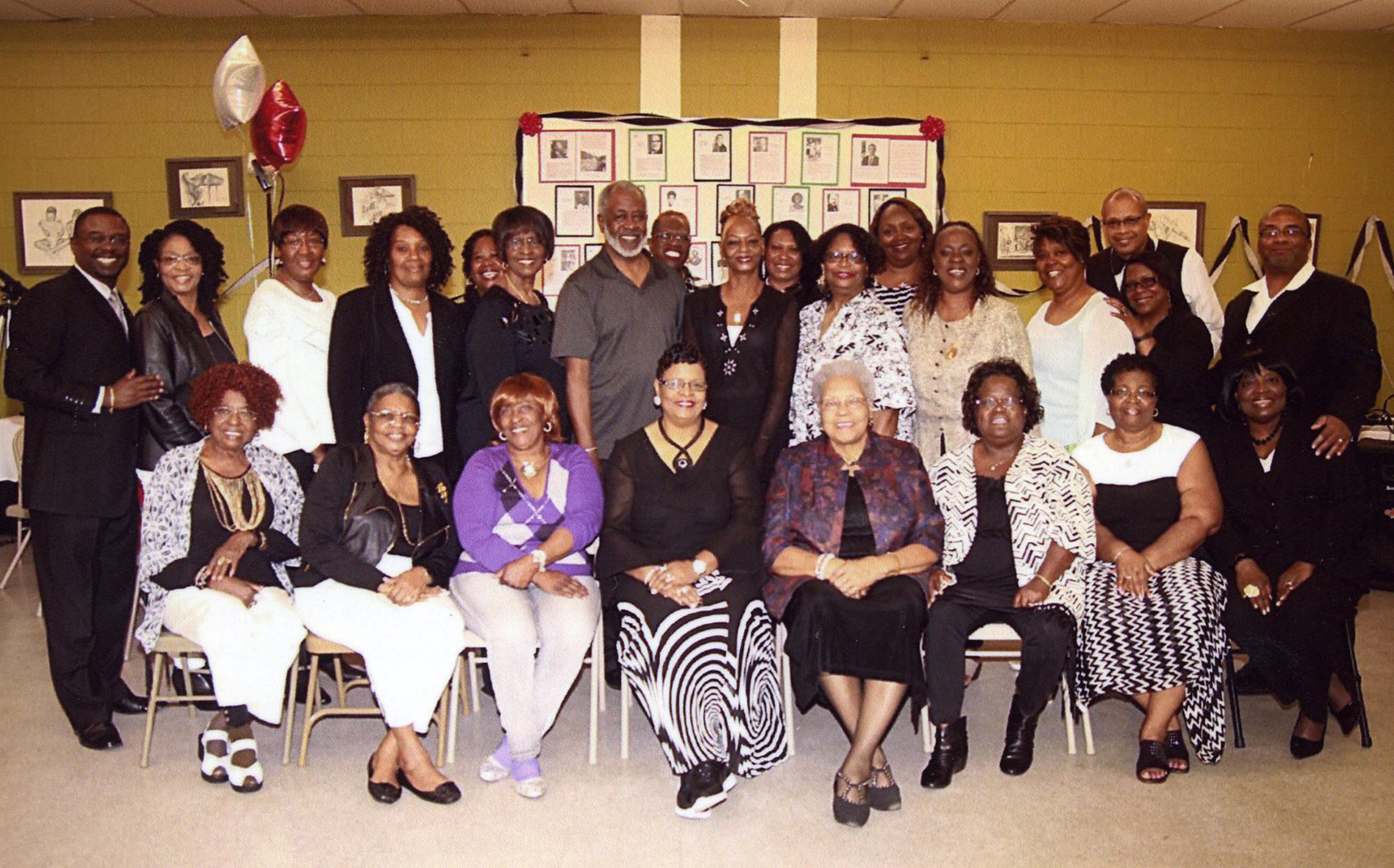 FORMER HONEYWELL EMPLOYEES COME TOGETHER AFTER 15 YEARS