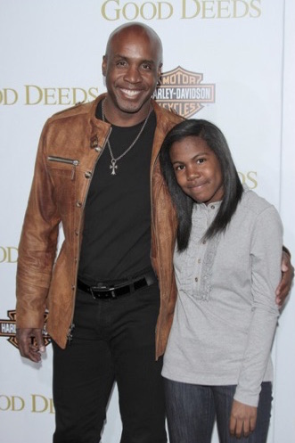 Barry Bonds Exposes Racist Video Posted By Students At Their Daughter’s Elite School