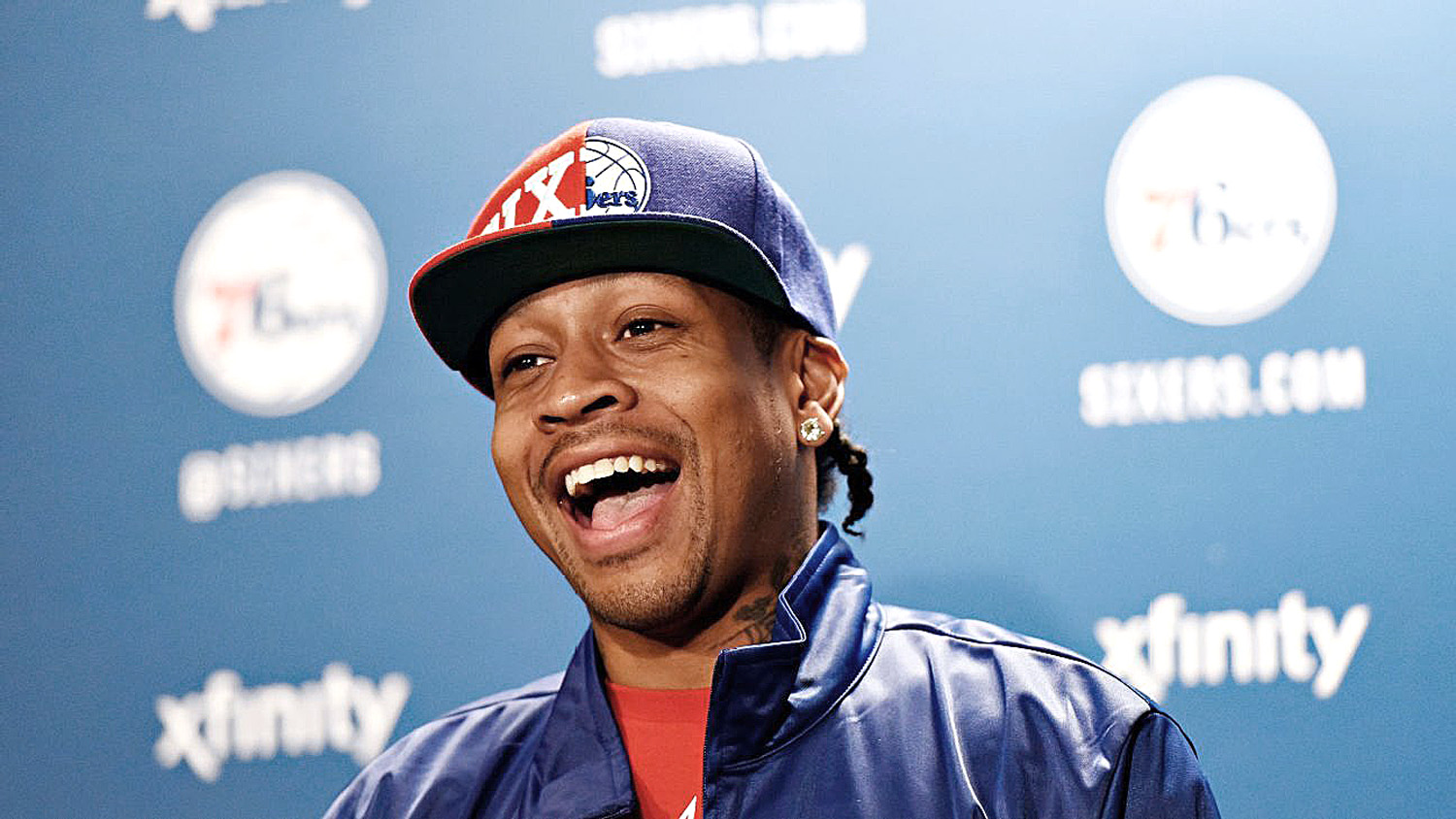 Kam Chancellor Gives Allen Iverson A Seahawks Jersey At Celebrity Hoops Game