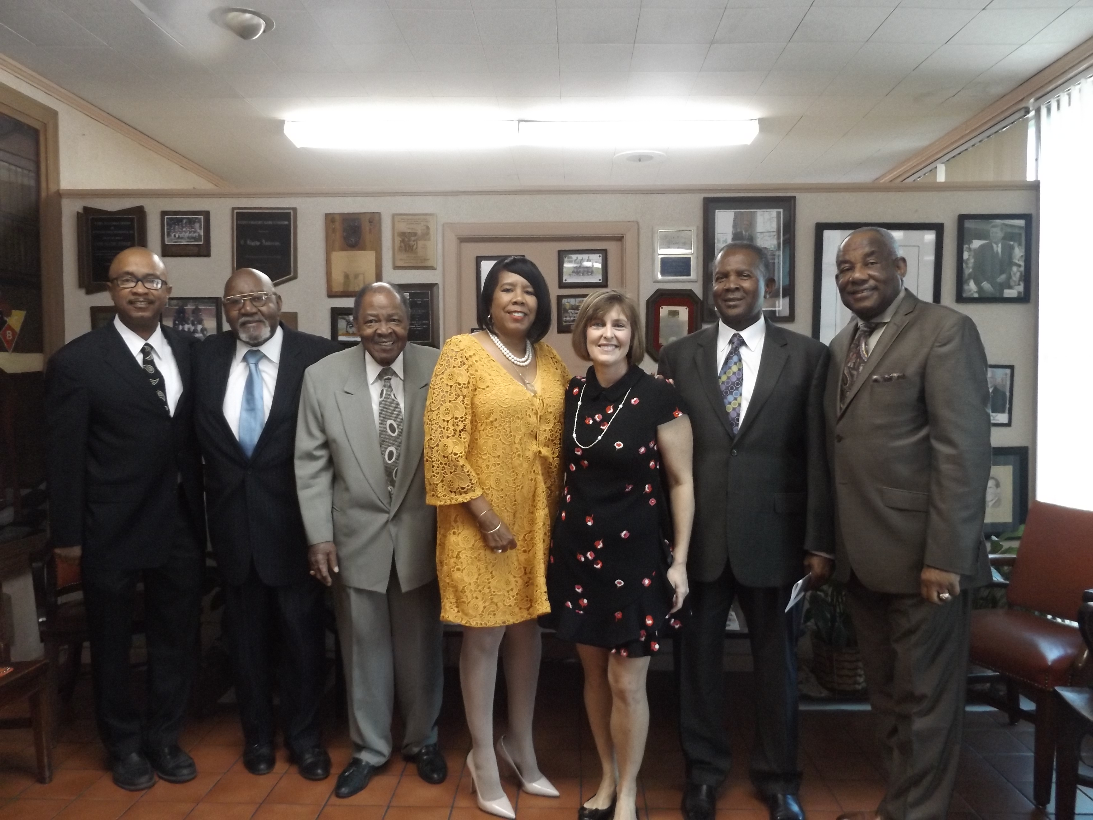 Congresswoman Castor  Visits The Florida Sentinel Bulletin