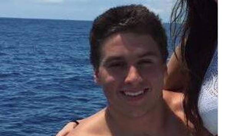 Florida State Student Stabbed Couple, Bit Dead Man’s Face
