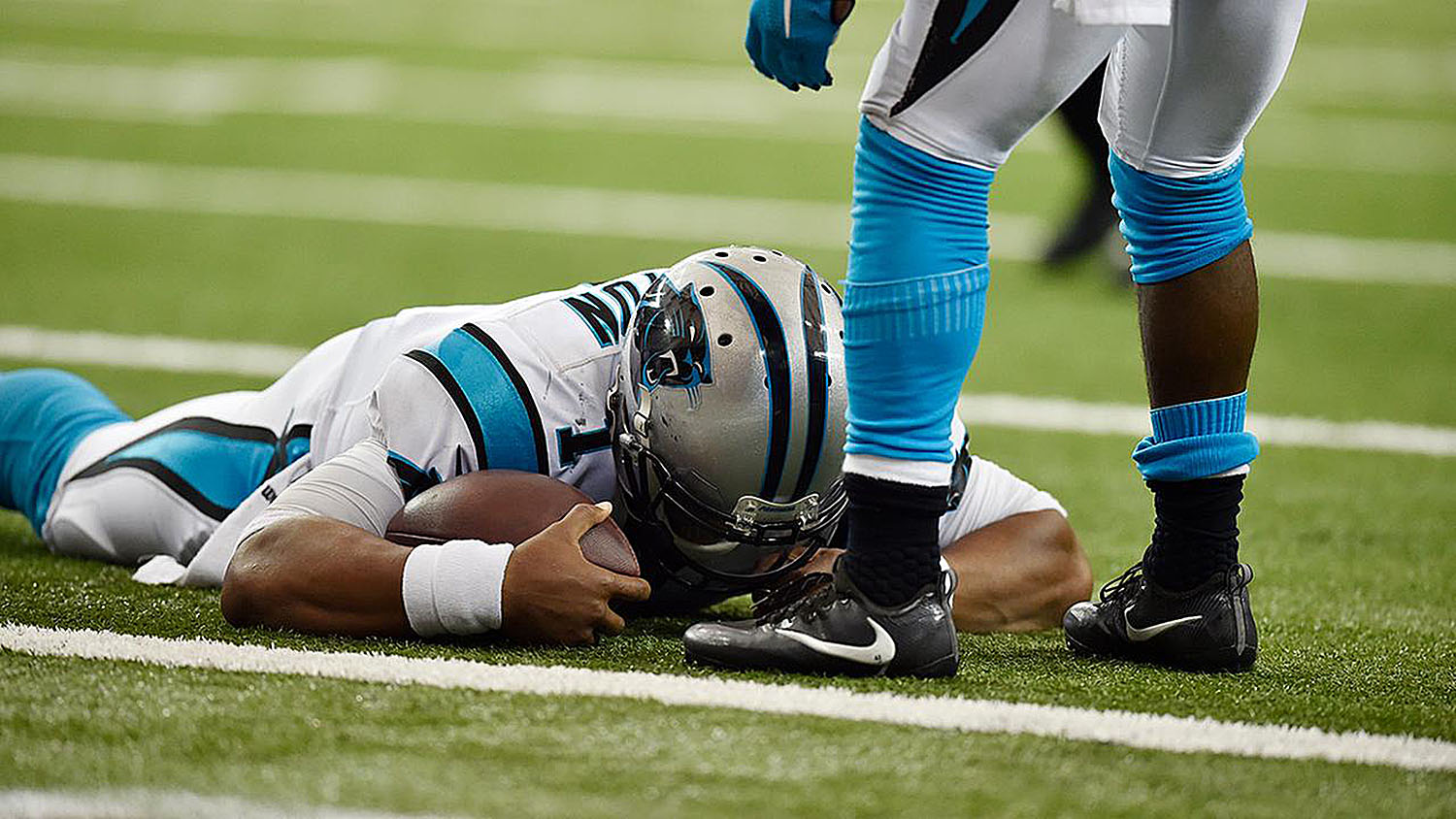 Cam Newton In Concussion Protocol From Hit During Loss To Falcons