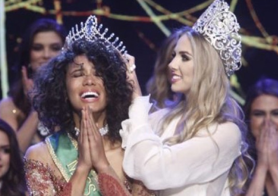 After 30 Years: Brazil Crowns Black Miss Brazil