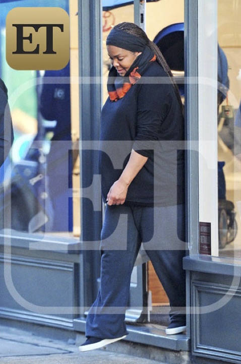 Janet Jackson And Baby Bump Captured For First Time Since Announcing Pregnancy