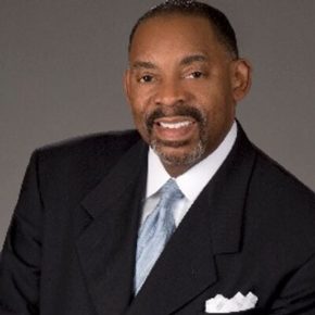 24 Employees Of CNN And TBS File Job Discrimination Suit
