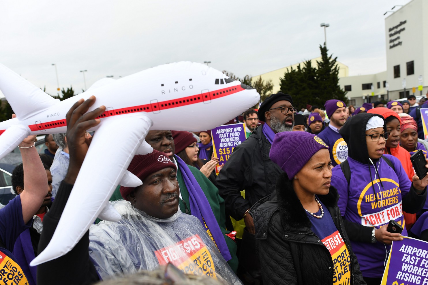 D.C. Airport Workers Vote To Go On Strike