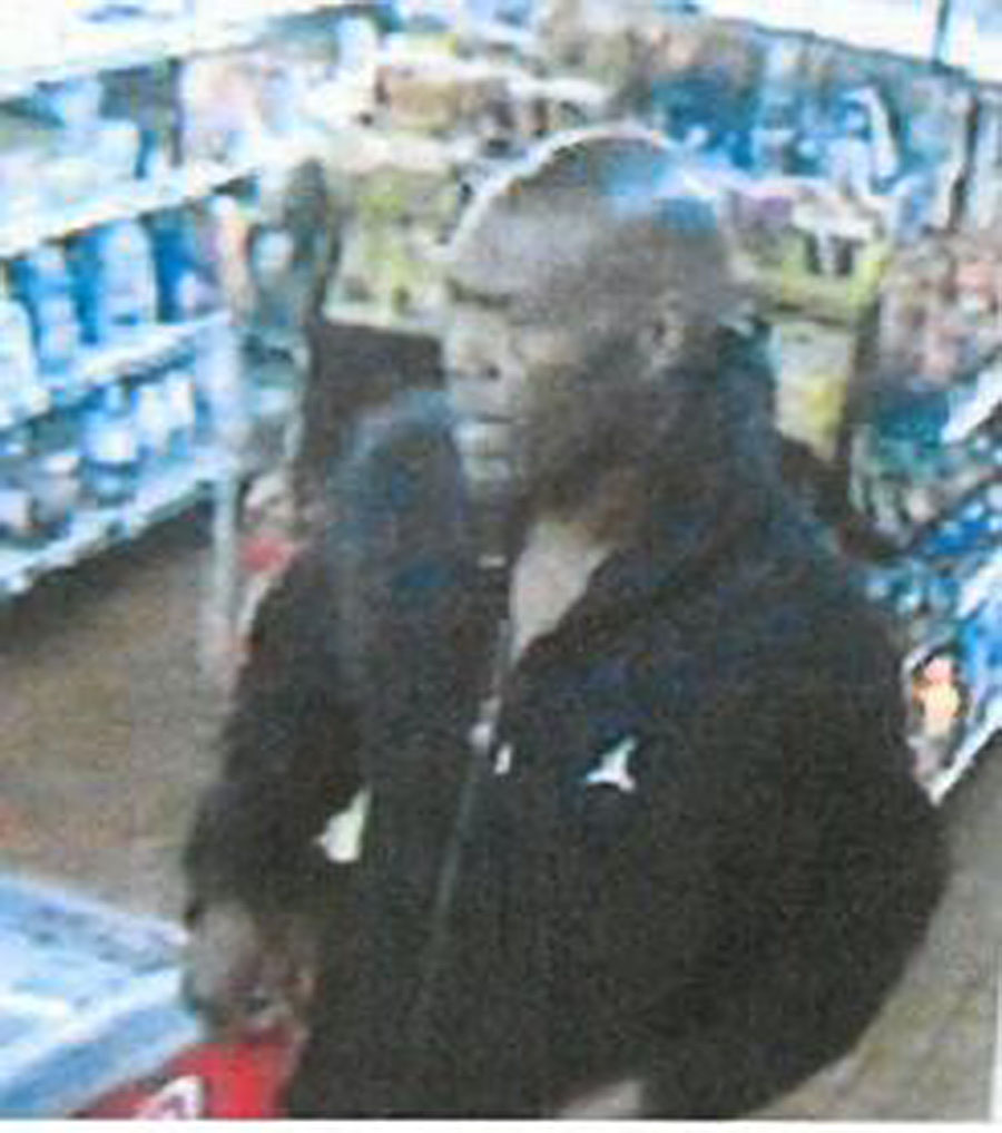 Robbery Suspect Demands $40  From Clerk
