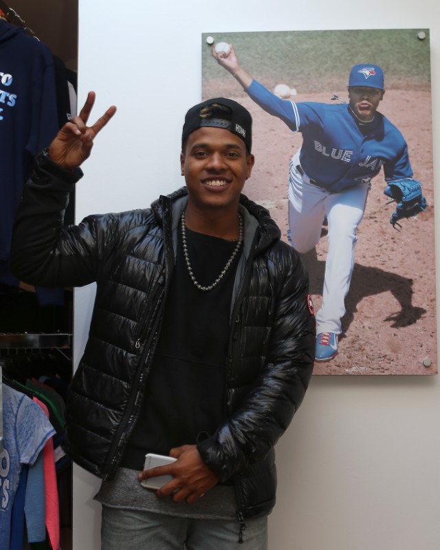Young Star Pitcher Leads USA To World Baseball Championship Win; Is MVP