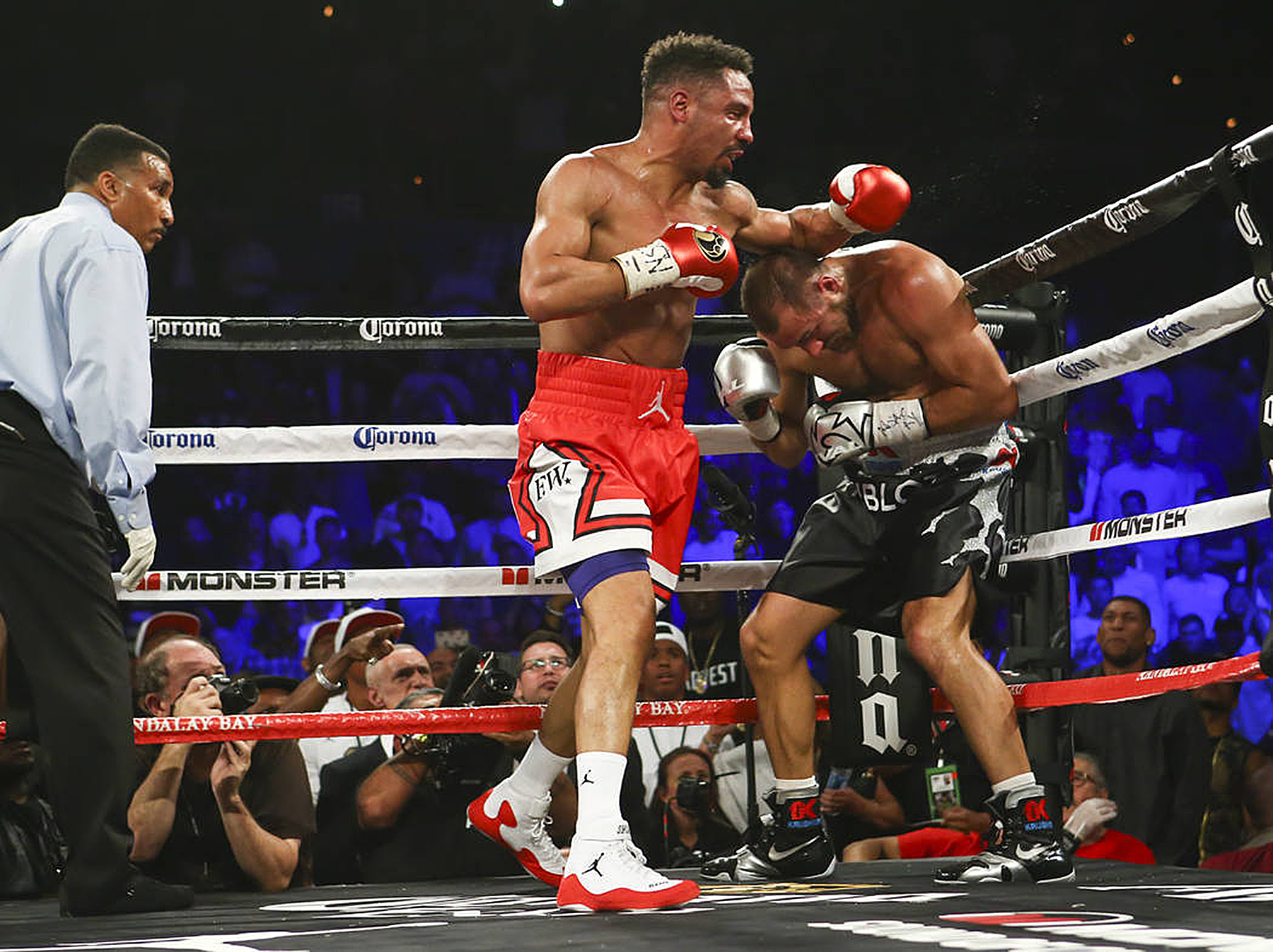 Andre Ward Finishes Sergey Kovalev In Eighth Round, Retains Titles