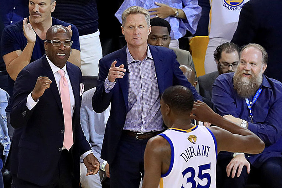 Warriors Handily Defeat The Cavaliers In Game 2