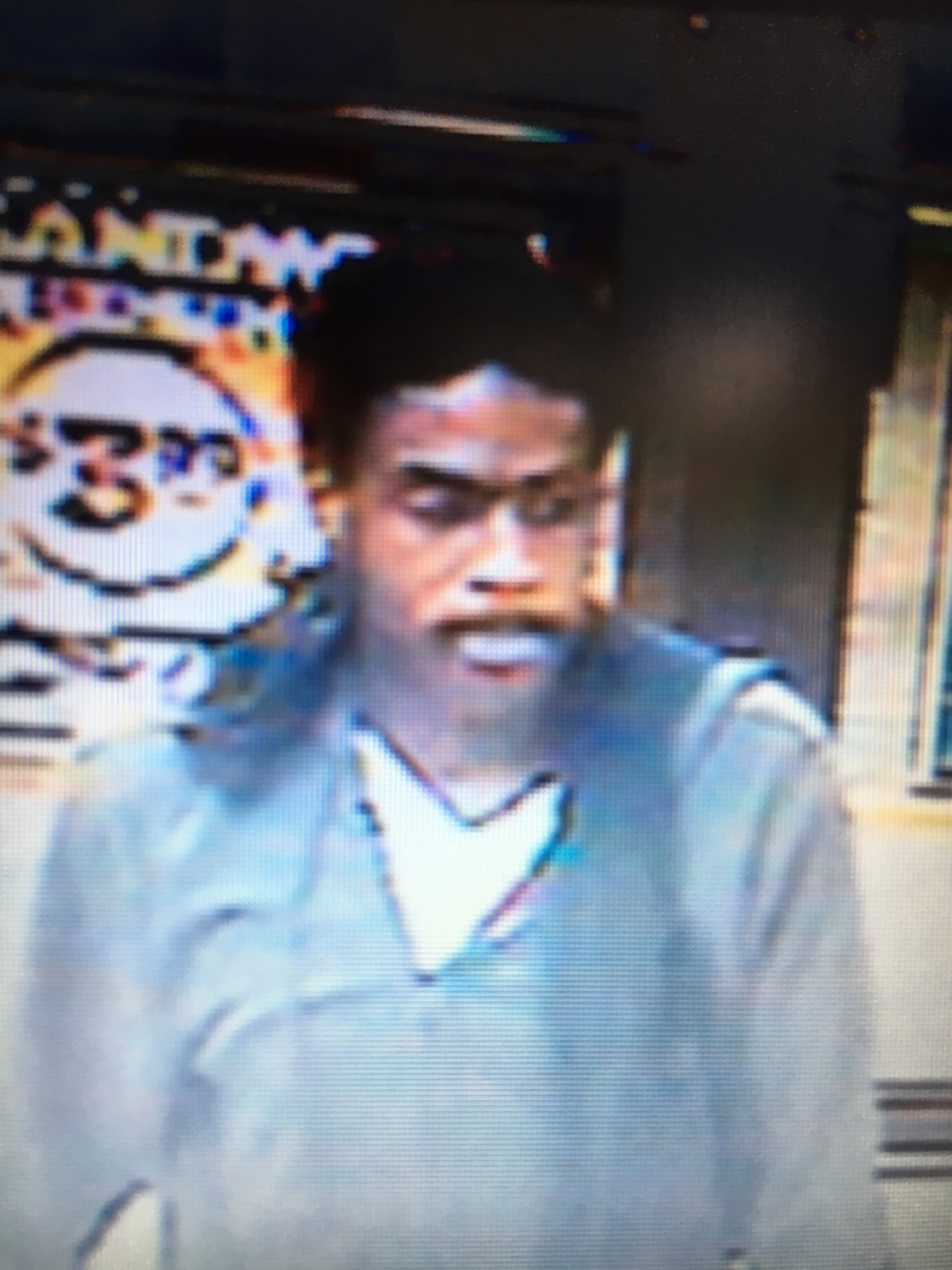 Man Robs Convenience Store With Note
