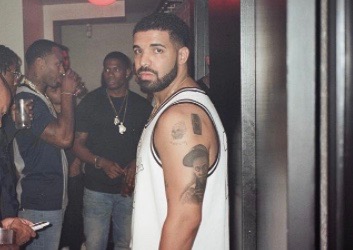 Drake’s Newest Tattoo Honors Mentor, Lil Wayne