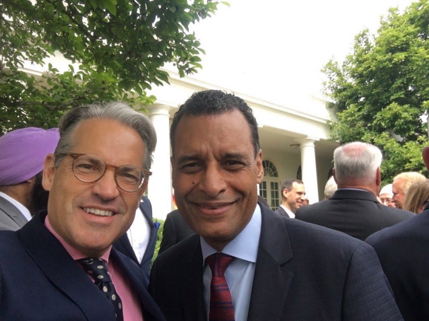 Mega Church Pastor Steps Down From Trump’s Advisory Council