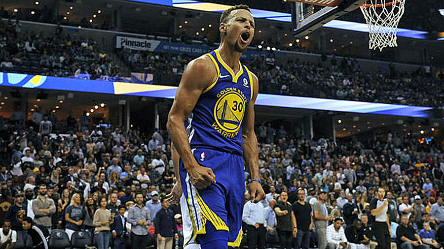 Curry Claims He Didn't Throw Mouthguard At Ref: 'I've Got A Pretty Good Aim' 
