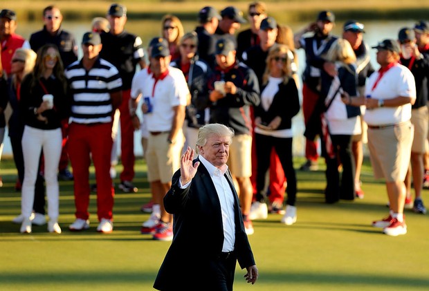 Trump Dedicates Golf Trophy To Hurricane Victims; Scheduled To Visit Puerto Rico