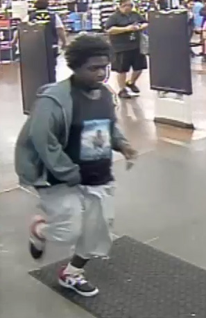 Man Runs From Store With $500 Gift Card