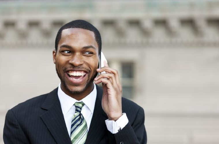 Report: Keep Cellphones Away From Your Body As Much As Possible