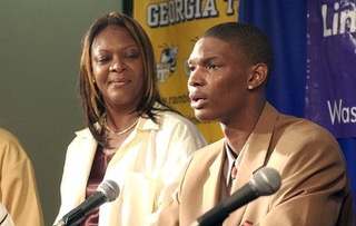 Chris Bosh’s Mom Is Questioned After Drug Raid