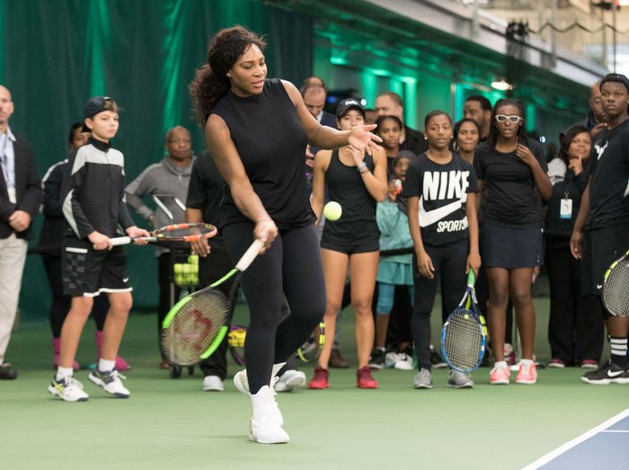 Serena Returns To The Court For Fundraiser