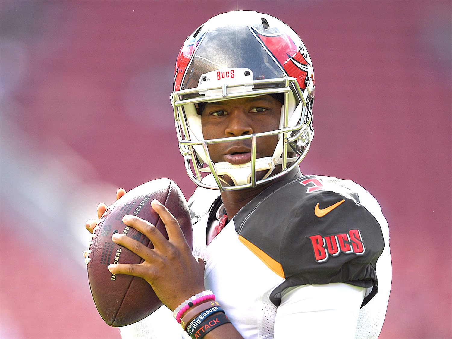 Bucs QB Jameis Winston, WR Mike Evans Set NFL Records In Win